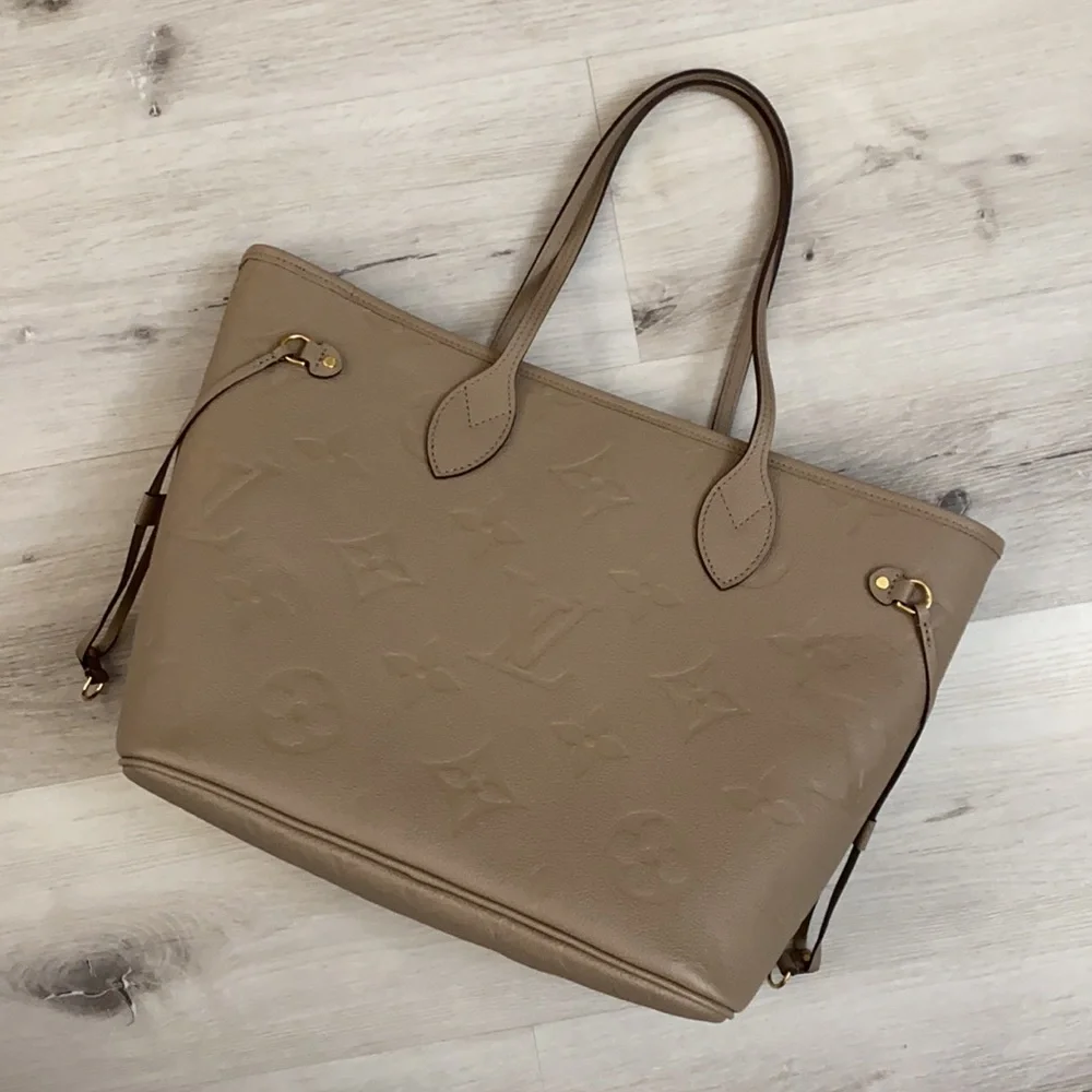 Louis Vuitton Neverfull MM Empreinte Leather Tote Shoulder Bag